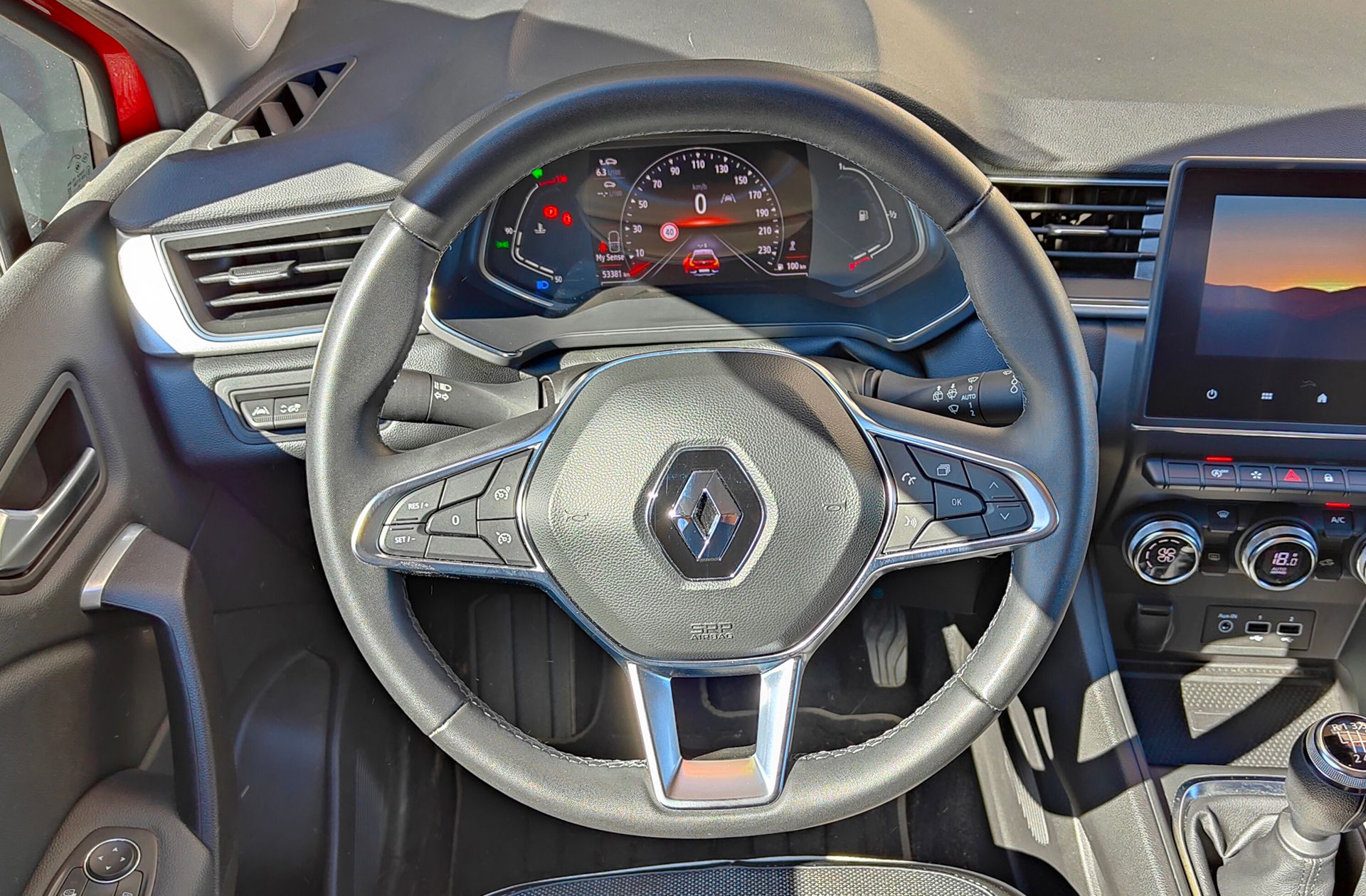 Renault Captur Techno TCe GPF - foto 25