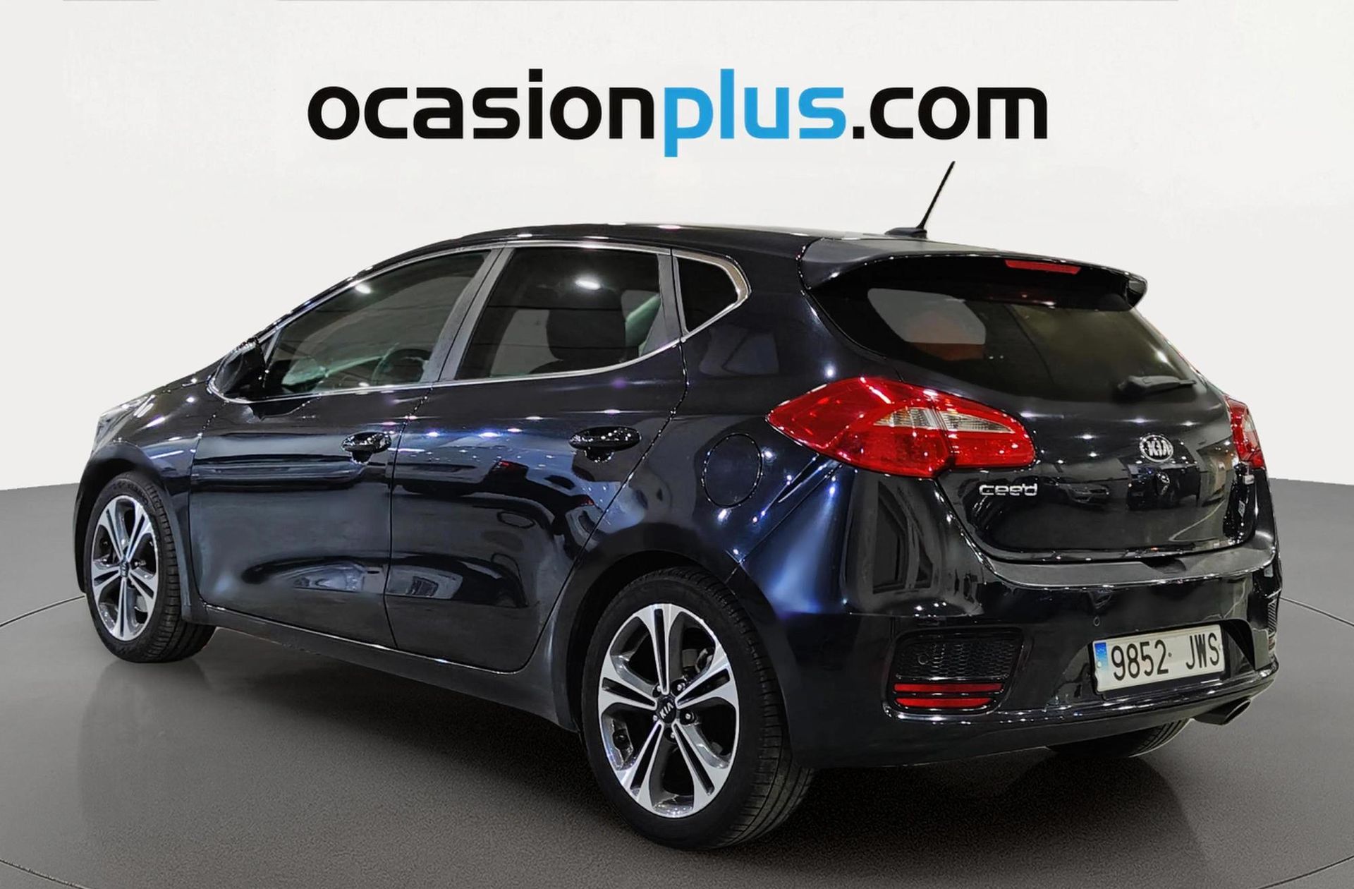 Kia Ceed 1.6 CRDi VGT x-Tech16 Eco-Dynamics - foto 3