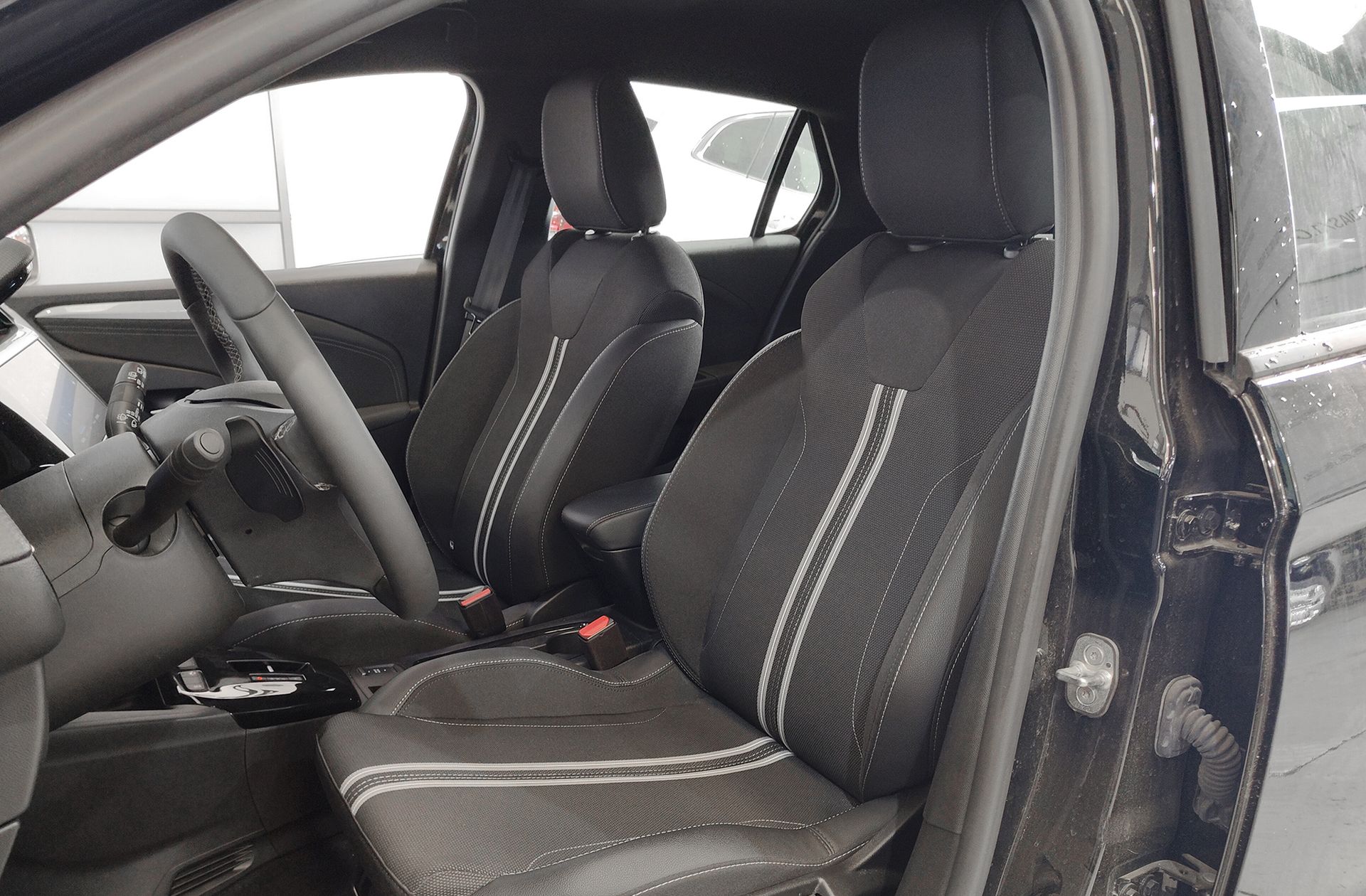 Opel Corsa 1.2 T XHL Hybrid GS eDCT - foto 10