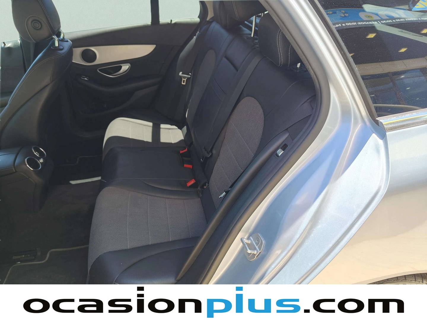 Foto asientos traseros Mercedes Clase C Mercedes Clase C C Estate 220 d Sportive Exclusive (170 CV) Pack AMG