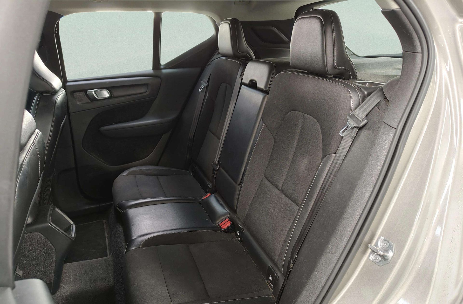 Volvo XC40 D3 Business Plus - foto 12