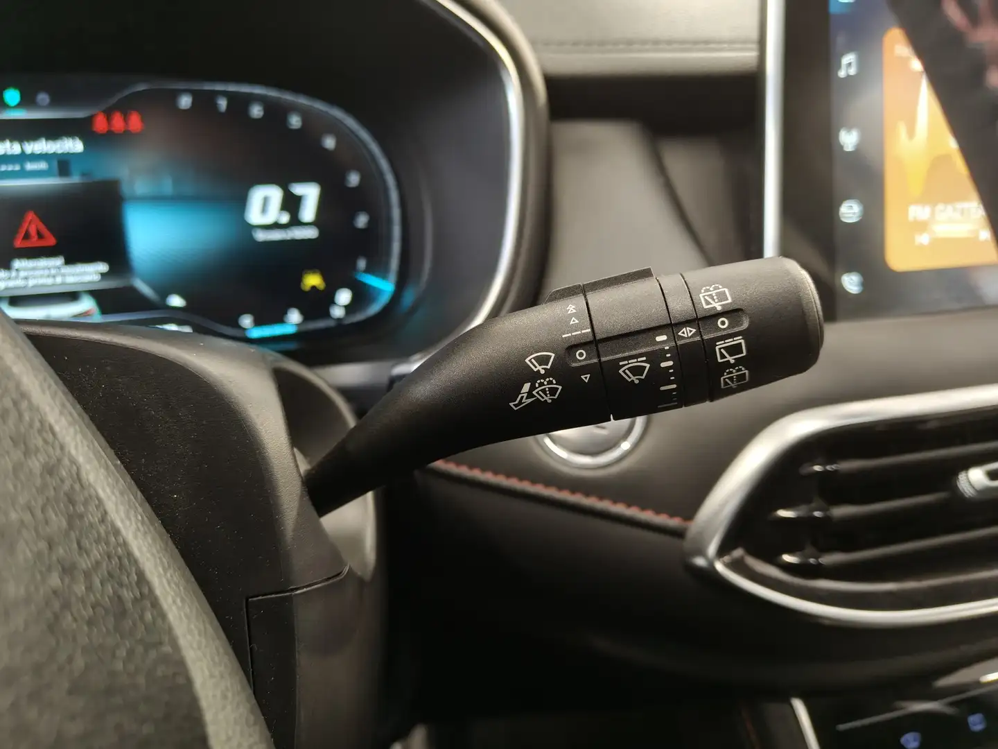 Foto MG HS MG HS 1.5 Turbo GDI Luxury DCT (162 CV)