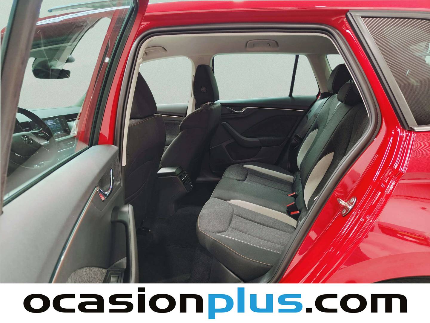 Foto asientos traseros Skoda Kamiq Skoda Kamiq 1.5 TSI Style DSG (150 CV)