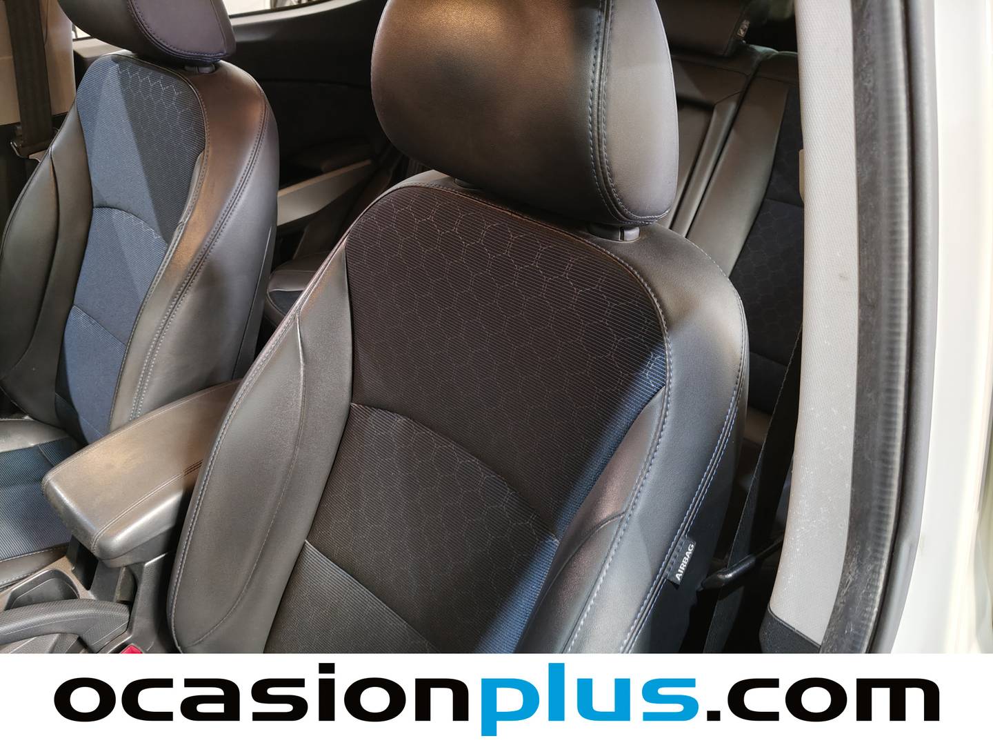 SsangYong Tivoli SsangYong Tivoli G16 Premium 4x2 (128 CV) GLP seminuevo