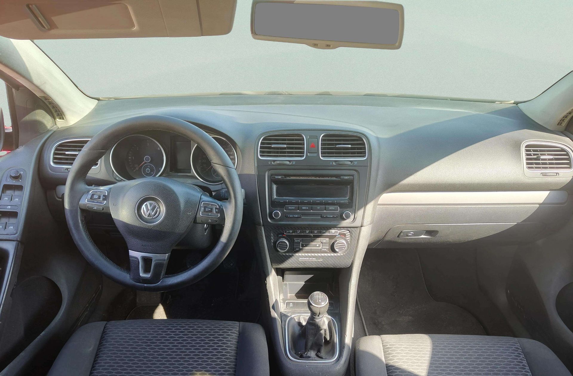 Volkswagen Golf Advance 1.6 TDI BMT - foto 6