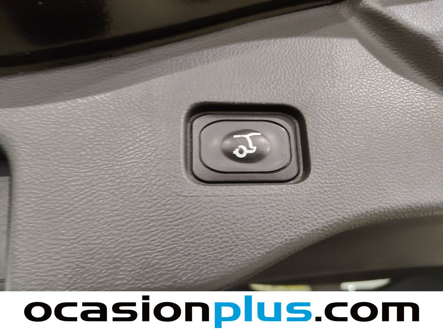 Paquetes del Ford Mondeo Ford Mondeo SportBreak 2.0 Híbrido Hev Titanium 138 kW (187 CV)