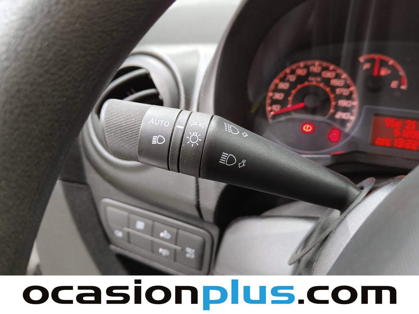 Extras y acabados del Fiat Fiorino Cargo Fiat Fiorino Cargo Furgon 1.3 Multijet SX N1 (80 CV)