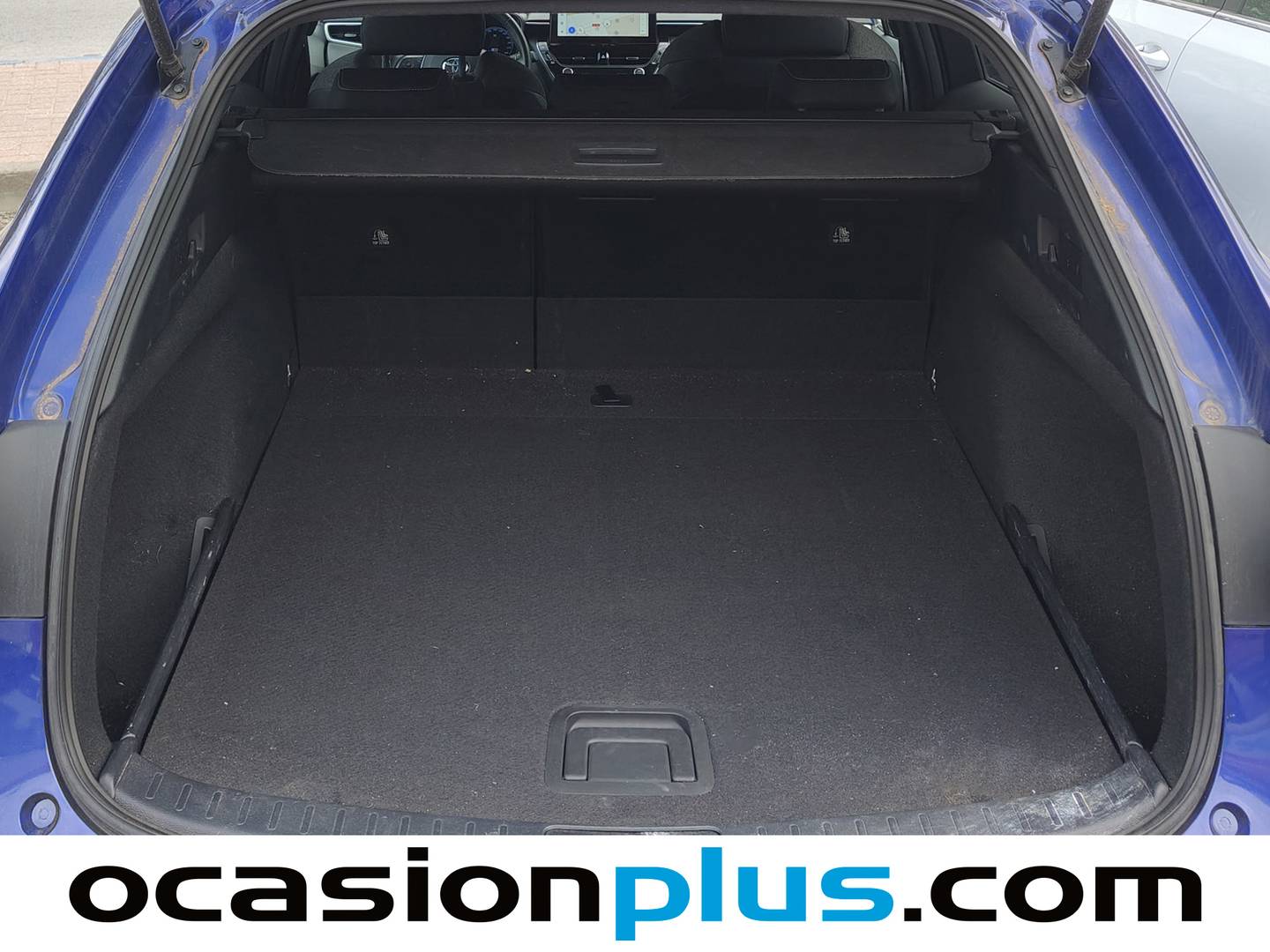 Fotos maletero Toyota Corolla Toyota Corolla Touring Sports 140H Style (140 CV)