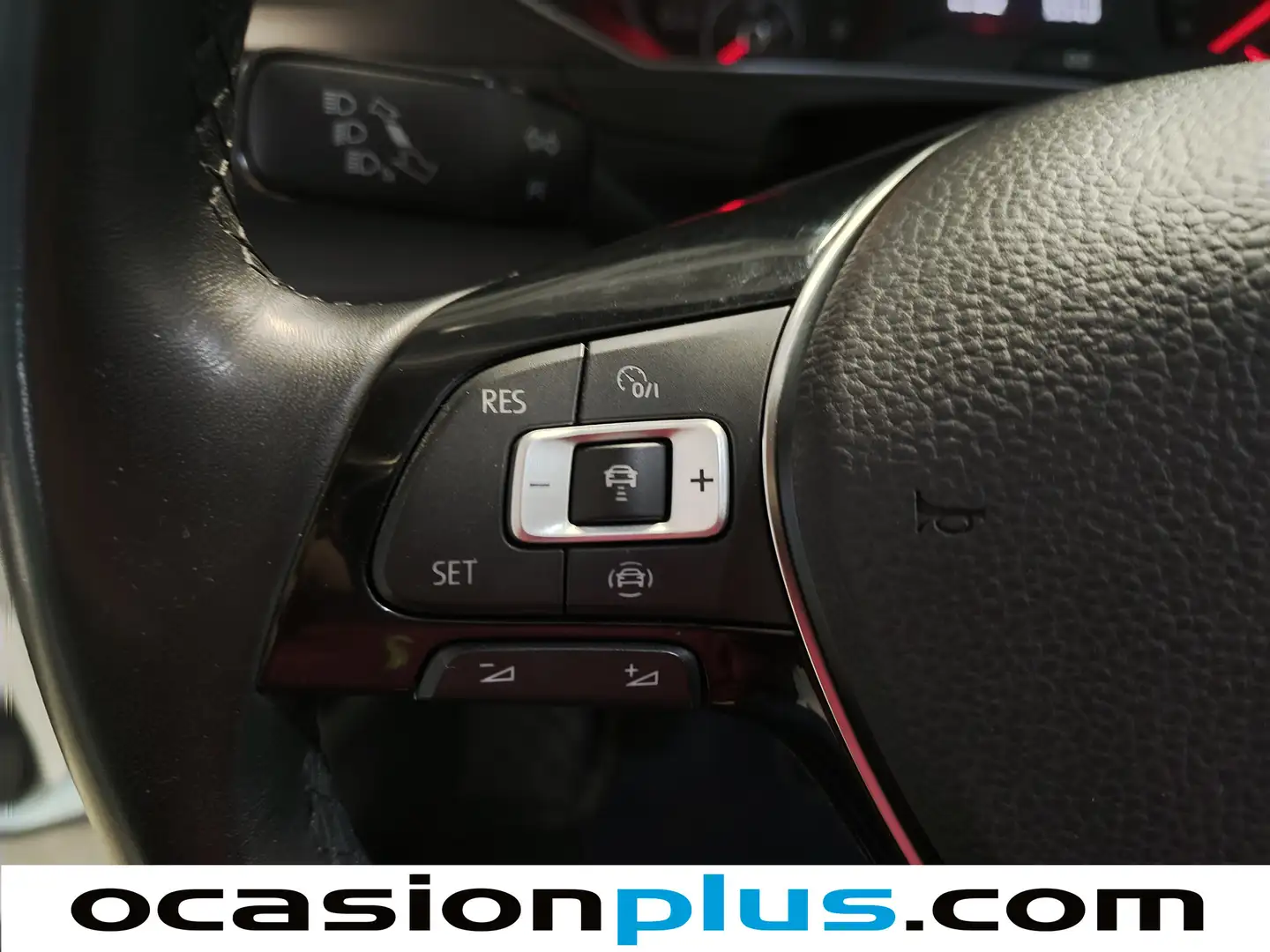 Foto Volkswagen T-Roc Volkswagen T-Roc Advance Style 1.6 TDI (115 CV)