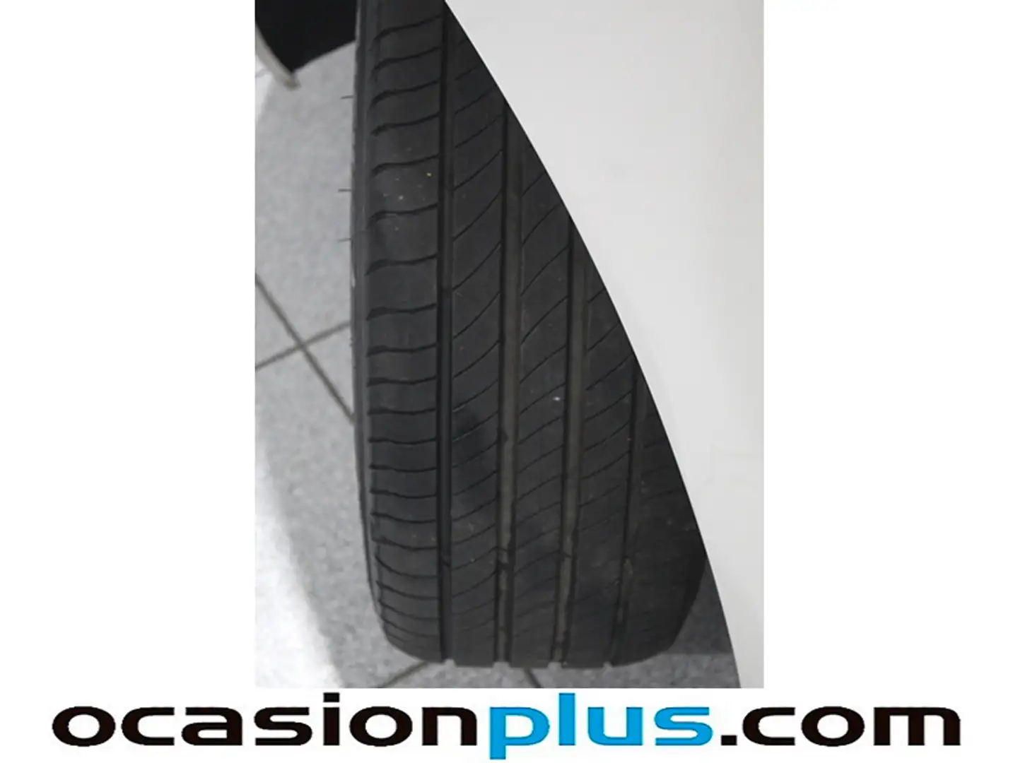 Foto Peugeot 308 Peugeot 308 SW 1.2 PureTech S&S Allure (130 CV)