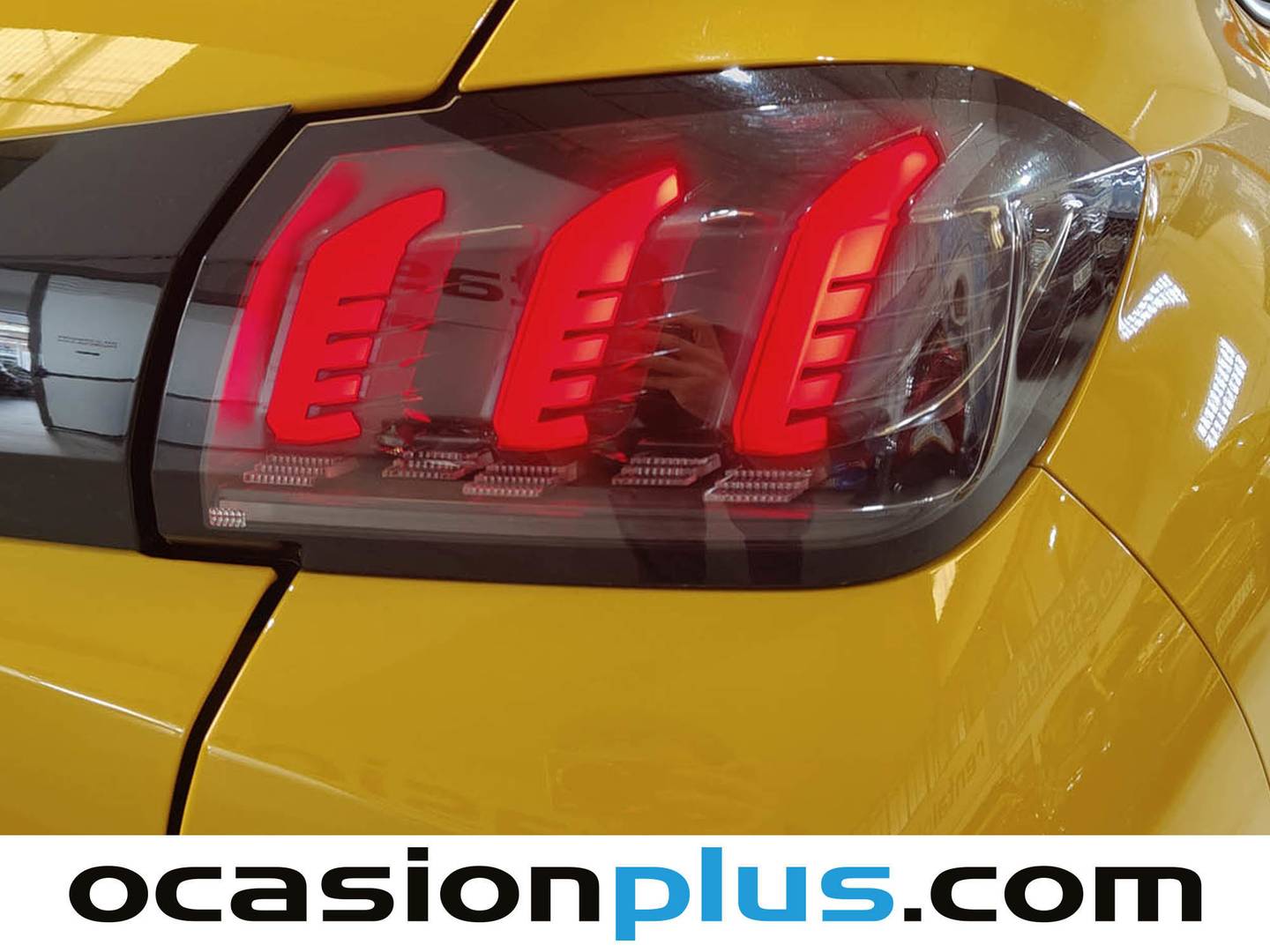 Peugeot 208 Peugeot 208 PureTech 130 GT EAT8 (130 CV) automático