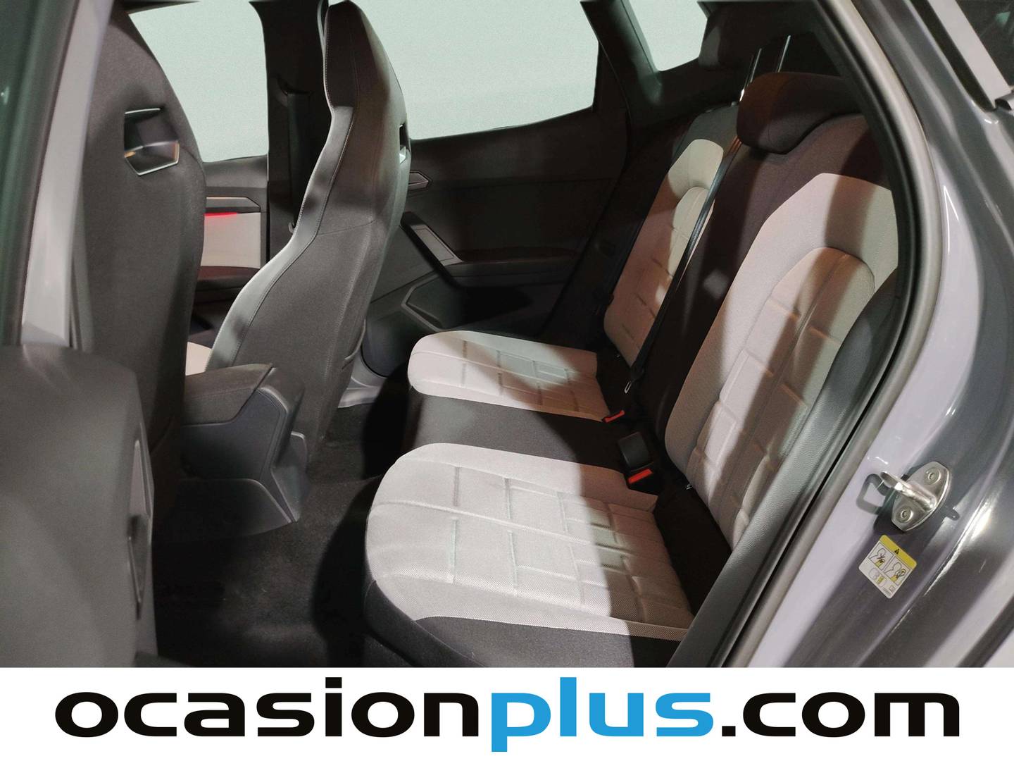 Foto asientos traseros Seat Arona Seat Arona 1.0 TSI S&S FR (115 CV)