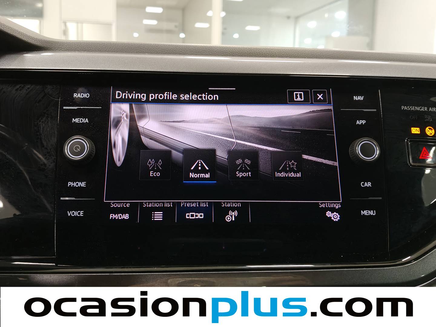 Extras del Volkswagen Polo Volkswagen Polo R-Line 1.0 TSI (95 CV) DSG