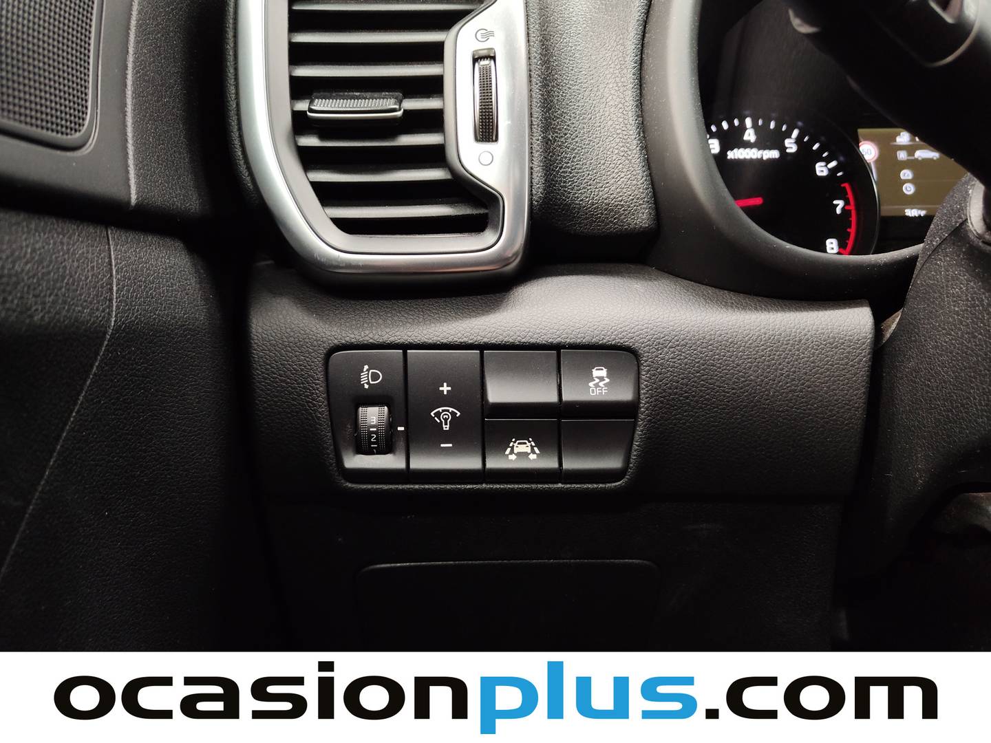 Acabados KIA Sportage KIA Sportage 1.6 GDi x-Tech17 4x2 (132 CV)