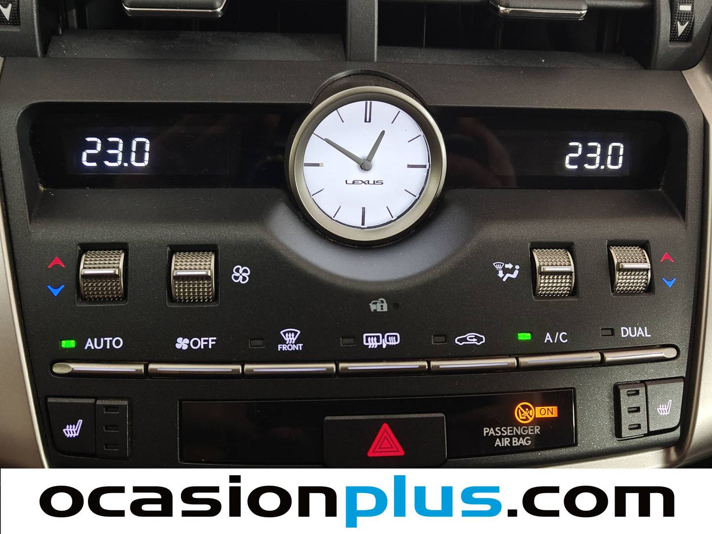 Foto Lexus NX Lexus NX 300h Premium 2WD (197 CV)