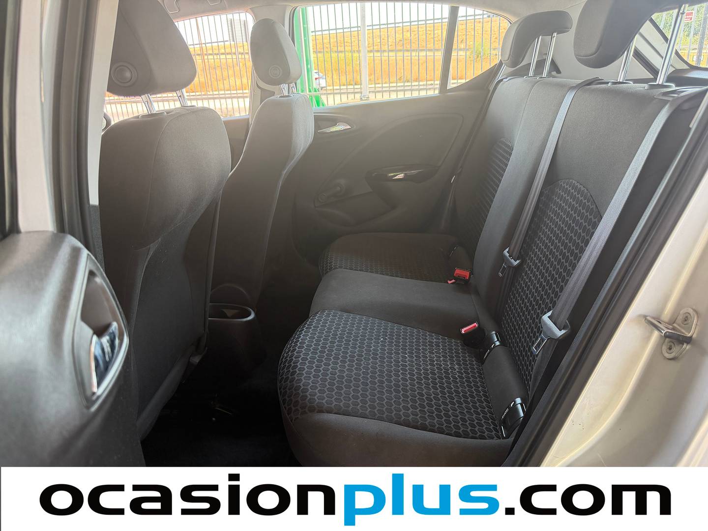 Foto asientos traseros Opel Corsa Opel Corsa 1.4 Business 66 kW (90 CV)