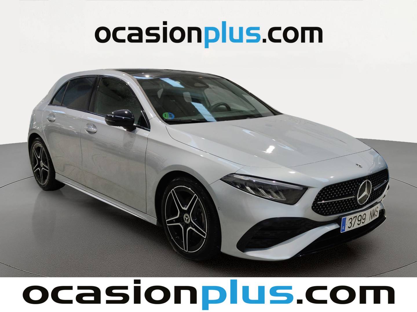 Foto delantera Mercedes Clase A Mercedes Clase A 180 (136 CV) Pack AMG derecha