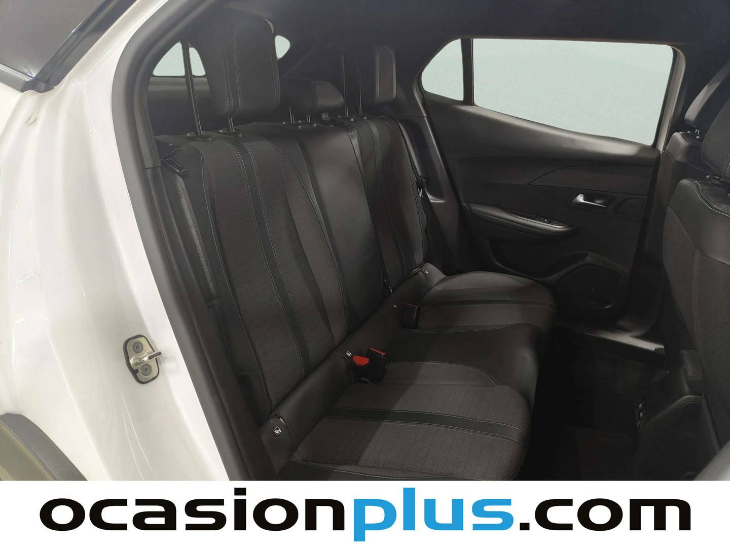 Foto Peugeot 2008 Peugeot 2008 PureTech 100 S&S Allure (100 CV)