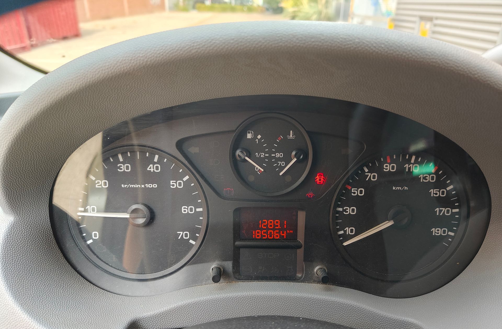 Peugeot Expert Combi 1.6 HDi L1 6 plazas - foto 18
