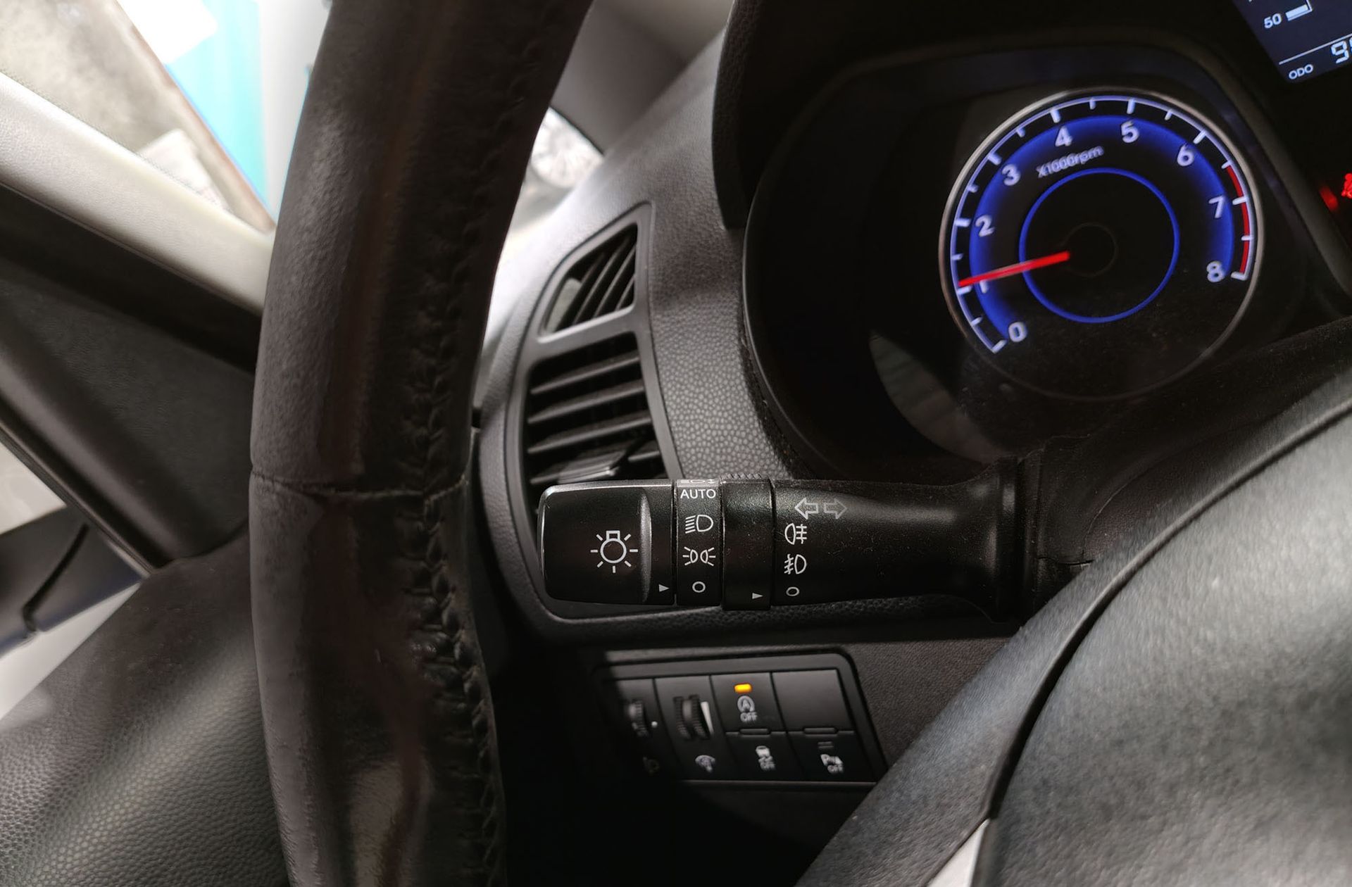 Hyundai ix20 1.4 MPI BlueDrive Tecno - foto 19