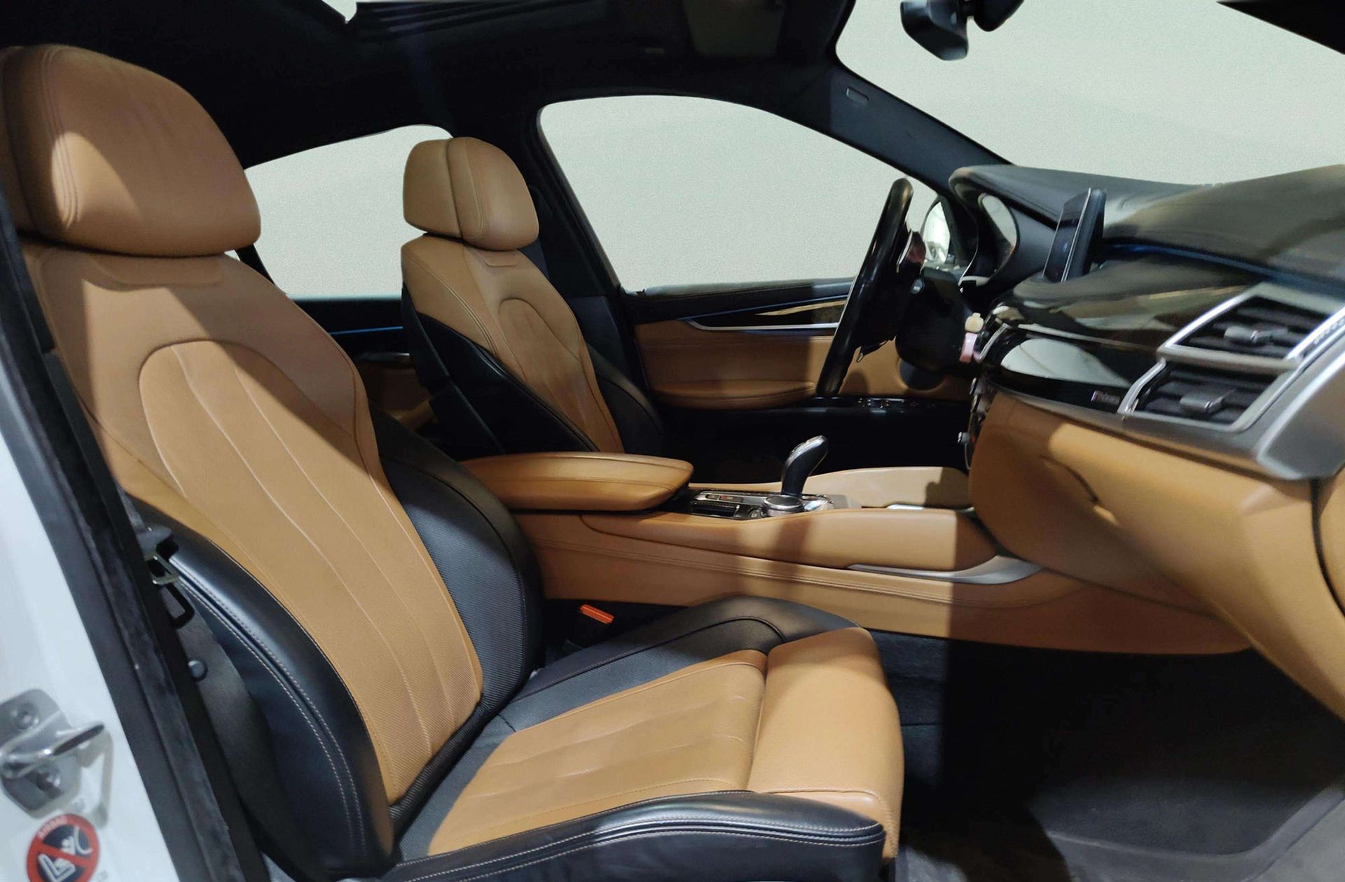 BMW X6 M50d - foto 23