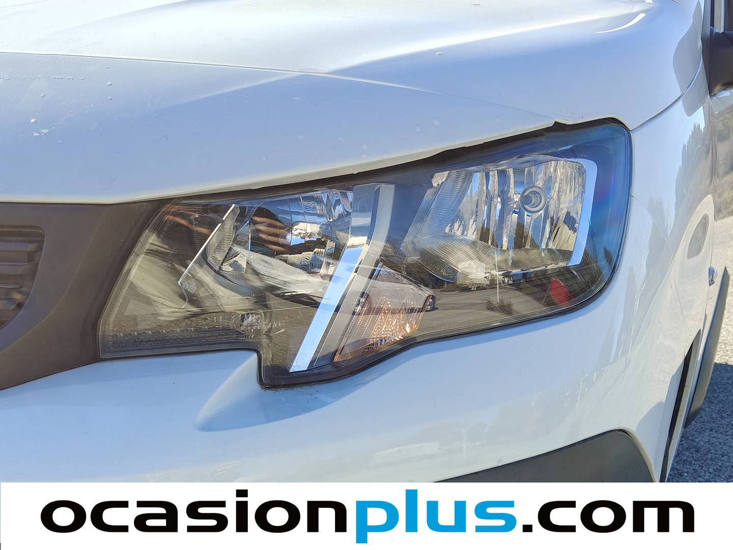 Foto Peugeot Partner Peugeot Partner BlueHDi 100 S&S Premium Standard 600kg (98 CV)