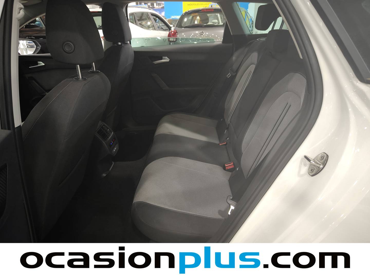 Foto asientos traseros Seat León SEAT Leon ST ST 1.5 TSI S&S Style XL  (130 CV)