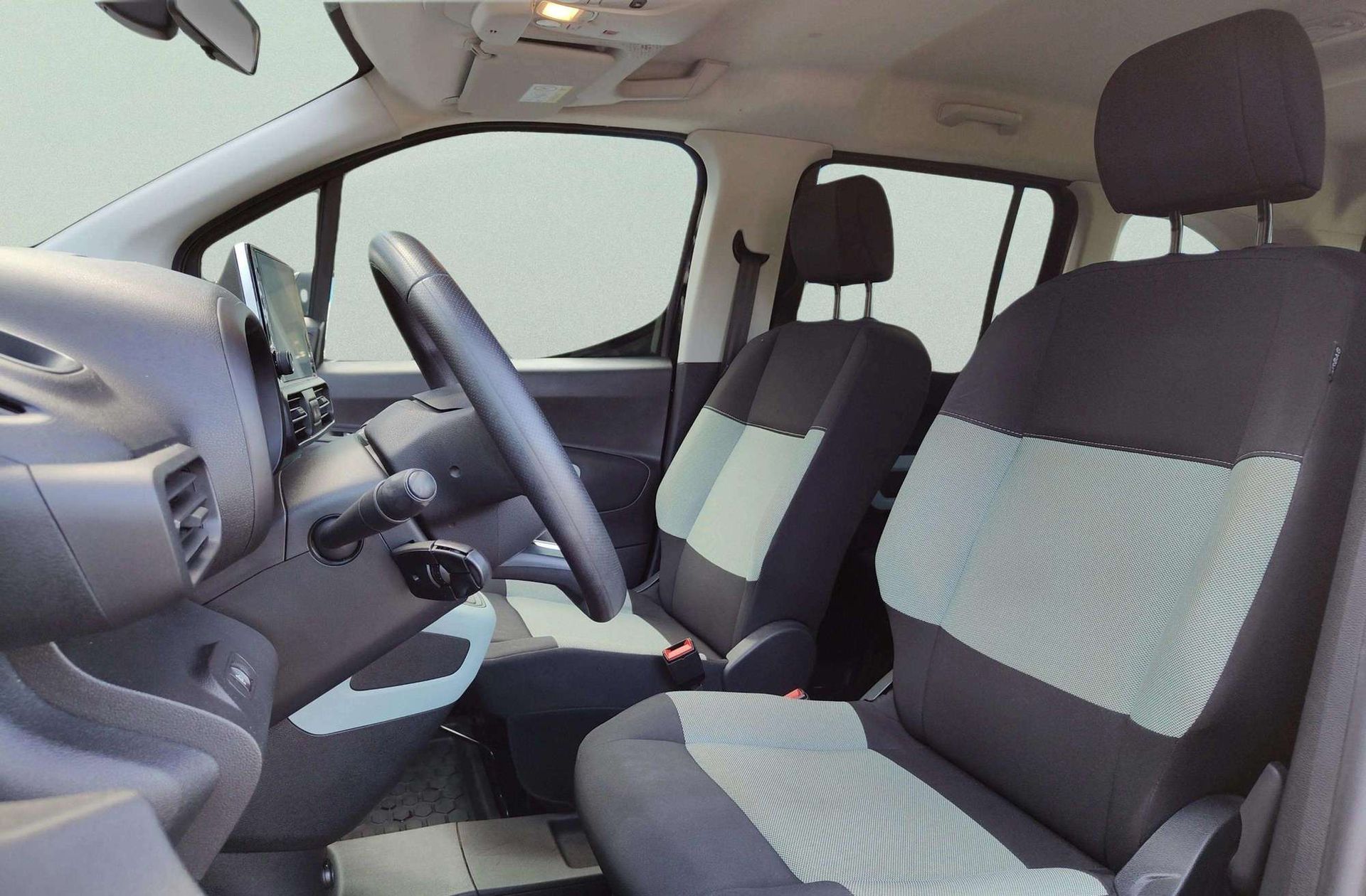 Citroën Berlingo Combi BlueHDi 100 Talla M 100 Años - foto 10