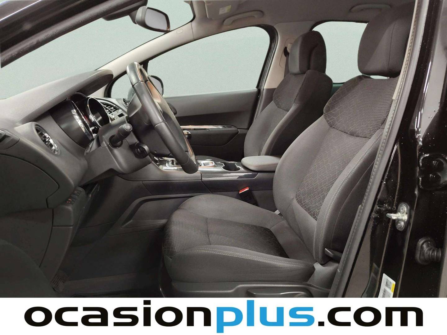 Foto asientos delanteros Peugeot 3008 Peugeot 3008 1.6 BlueHDI FAP Style (120 CV)