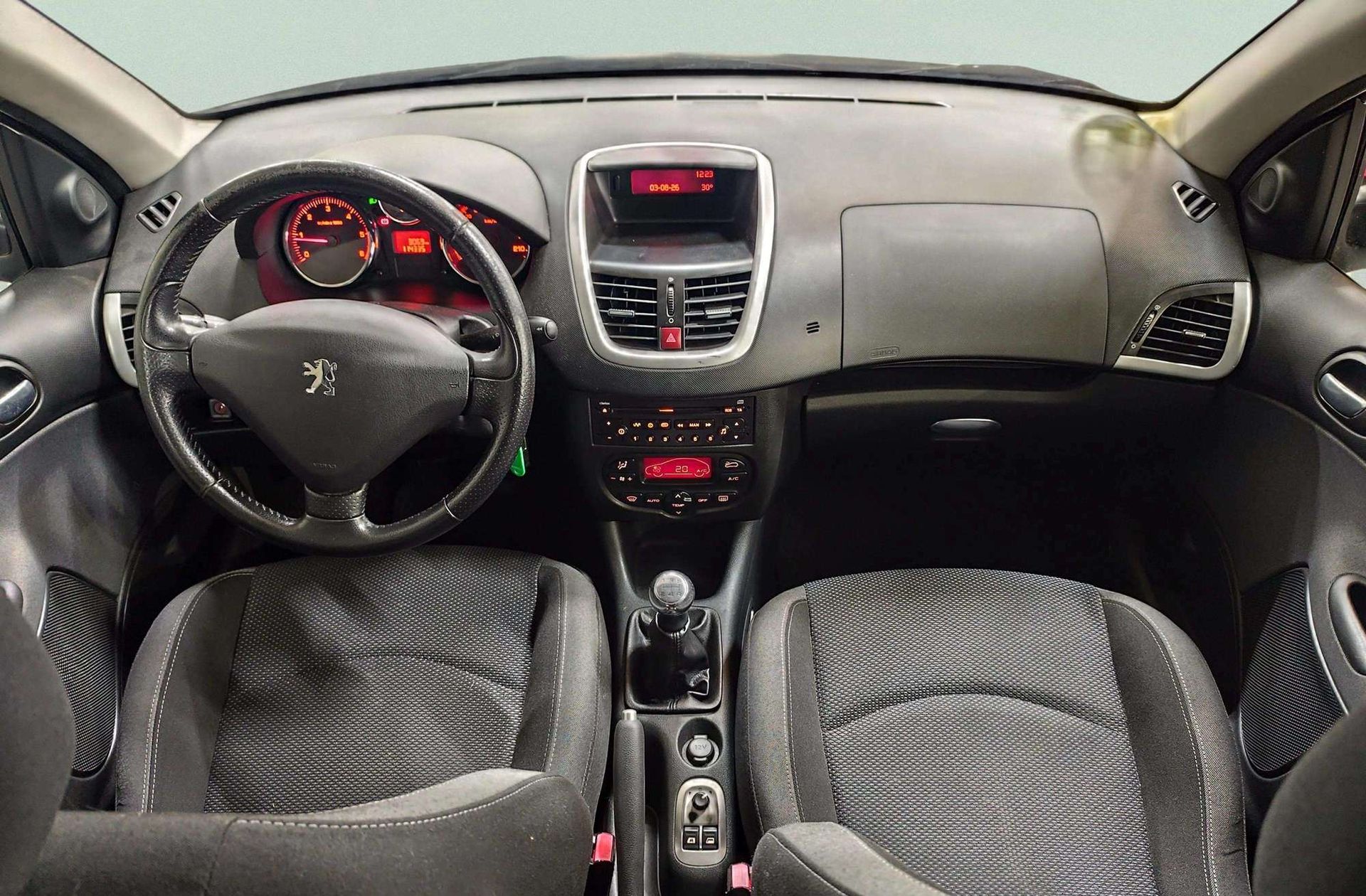 Peugeot 206 1.4 HDi - foto 6