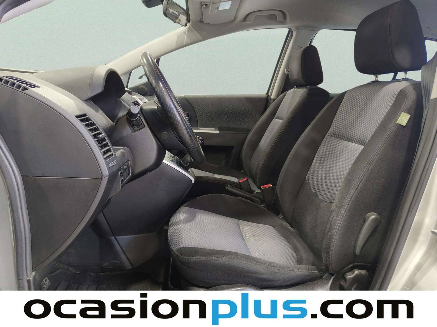 Foto asientos delanteros Mazda Mazda5 Mazda Mazda 5 2.0 CRTD Sportive (143 CV)7 Plazas