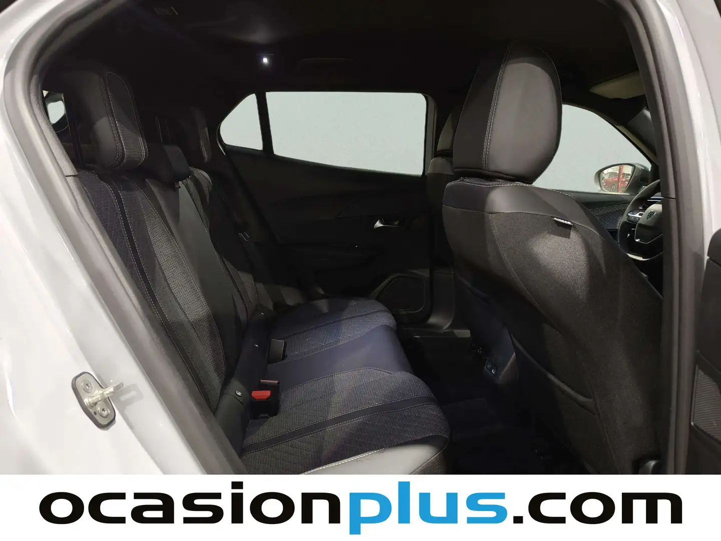 Foto Peugeot 2008 Peugeot 2008 PureTech 100 S&S Allure (100 CV)