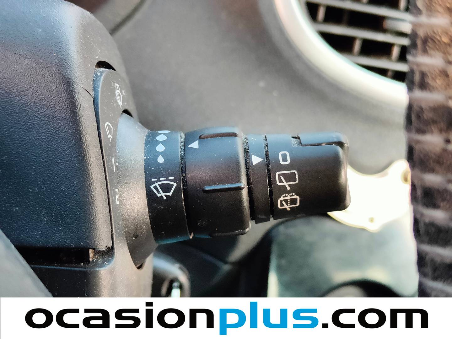 Renault Clio Renault Clio 1.4 16v Emotion (100 CV) de segunda mano