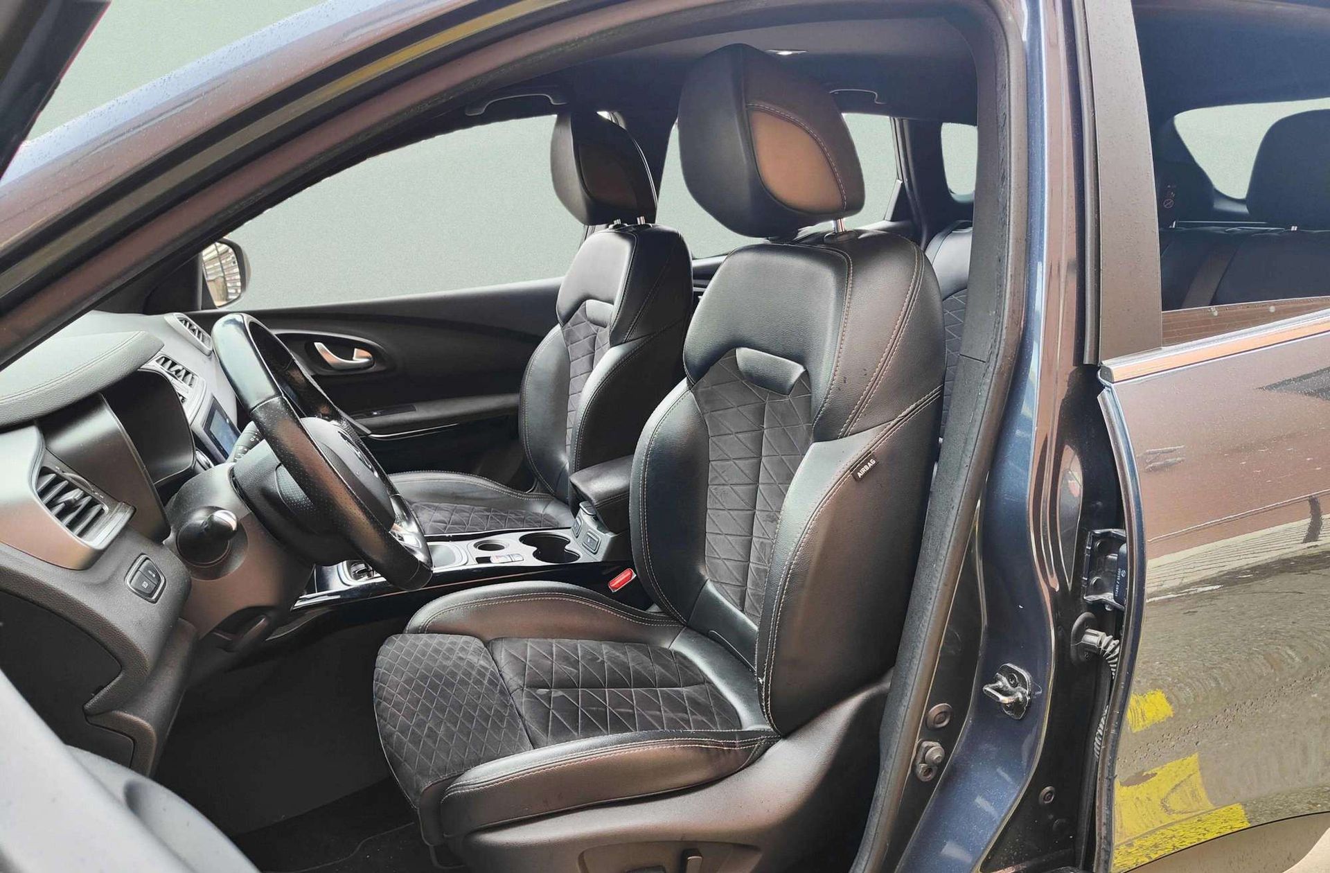 Renault Kadjar Black Edition TCe EDC GPF - foto 7