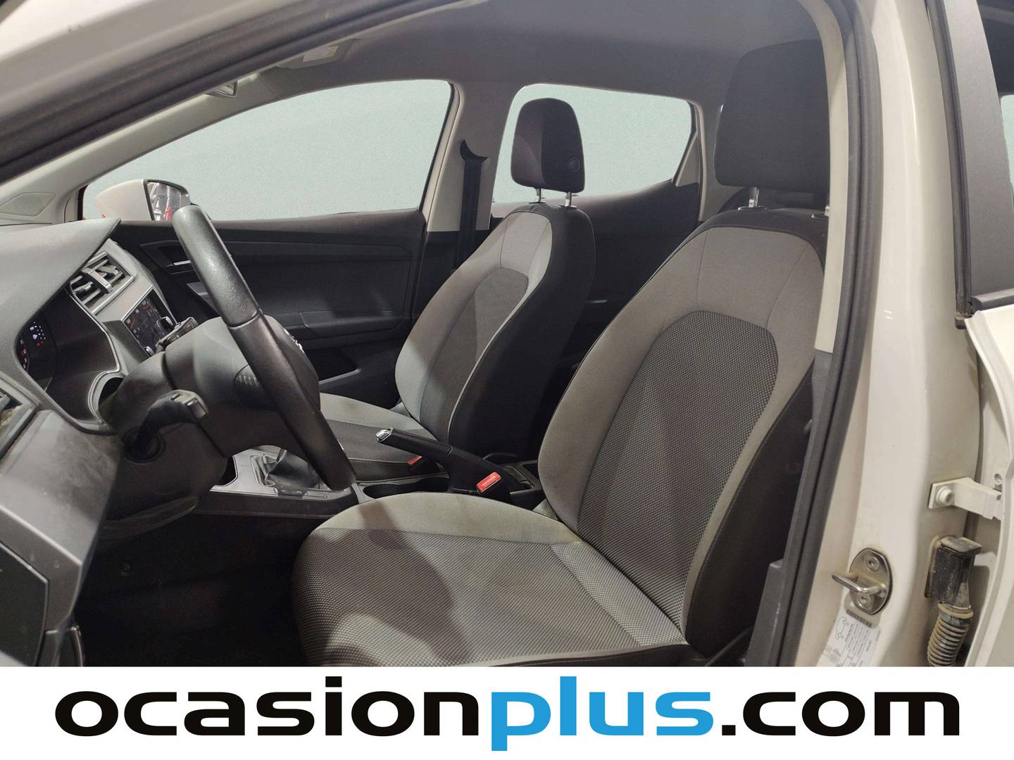 Foto asientos delanteros Seat Ibiza Seat Ibiza 1.0 EcoTSI S&S Style (95 CV)
