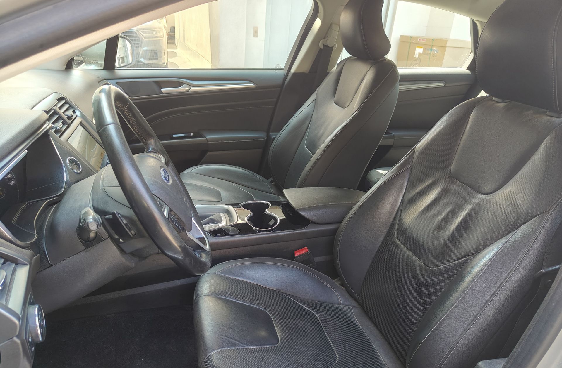 Ford Mondeo 1.5 EcoBoost Titanium Powershift - foto 10