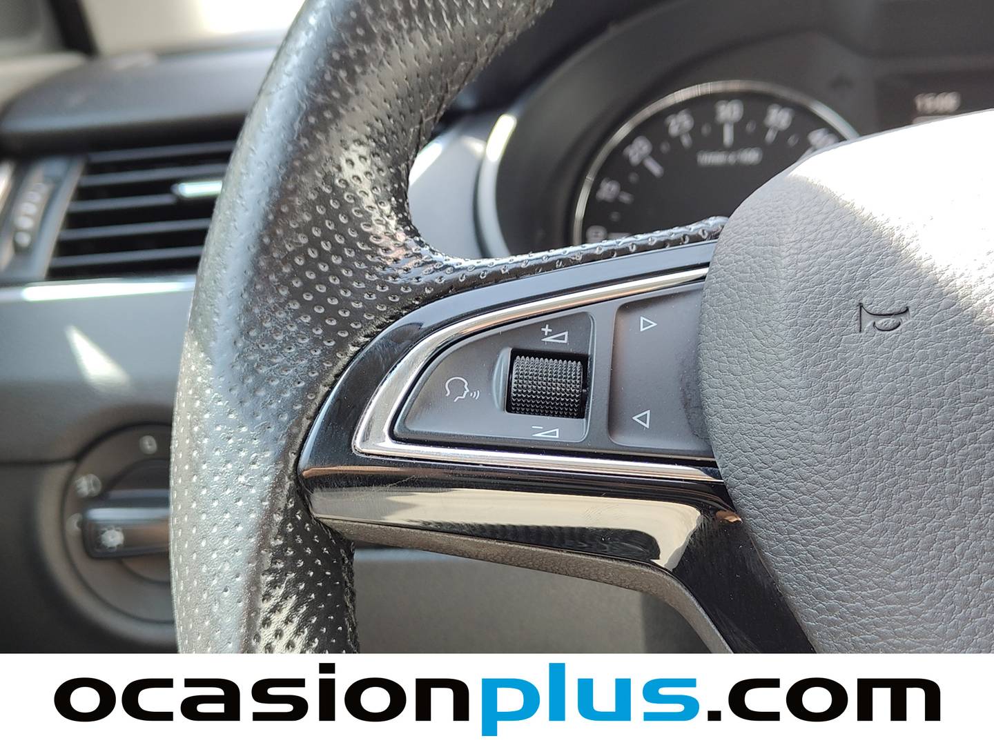 Skoda Octavia Skoda Octavia Combi Combi 1.6 TDI CR Ambition (110 CV) seminuevo
