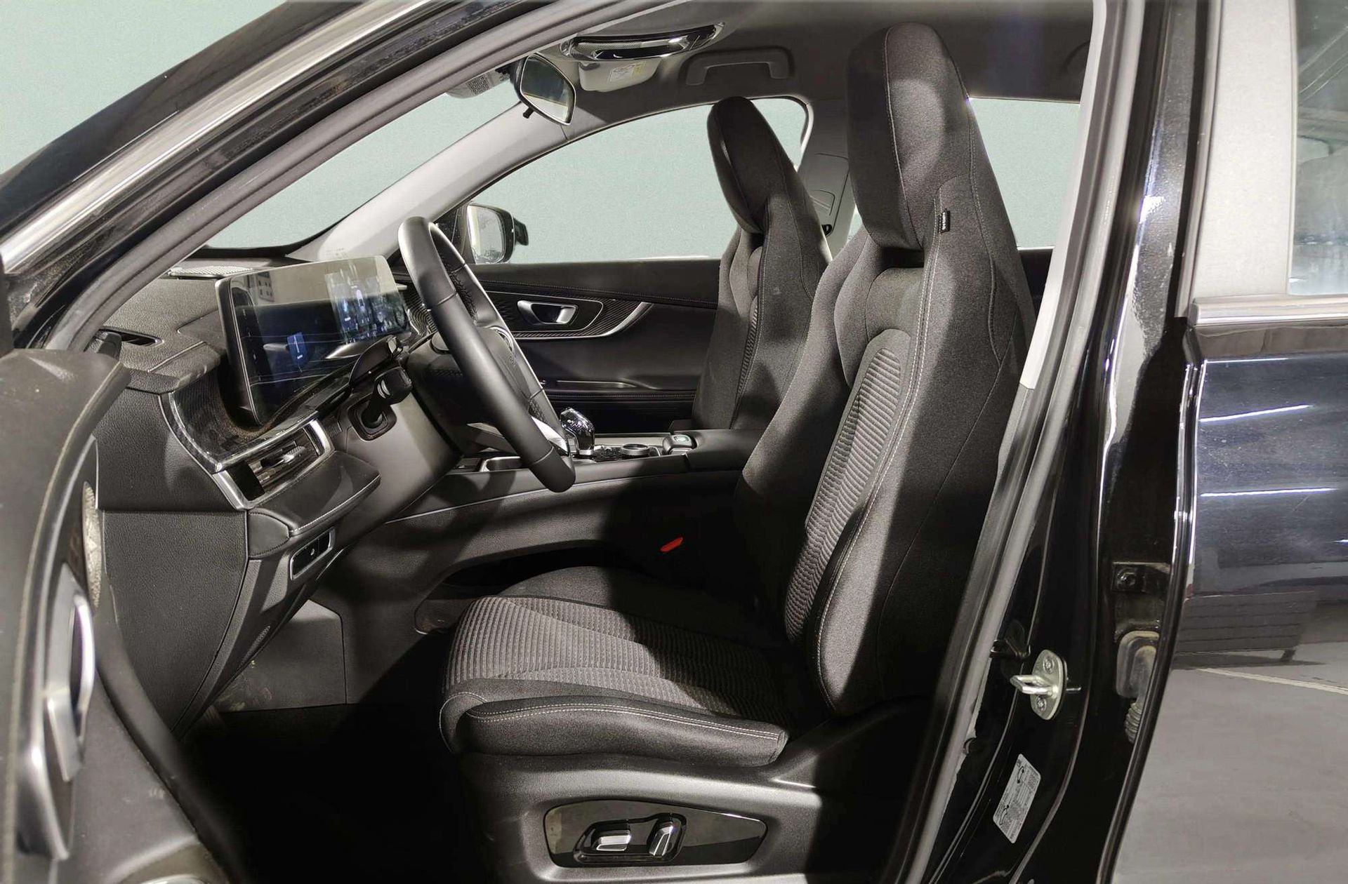 Ebro s700 1.6 T-GDi Comfort DCT - foto 12
