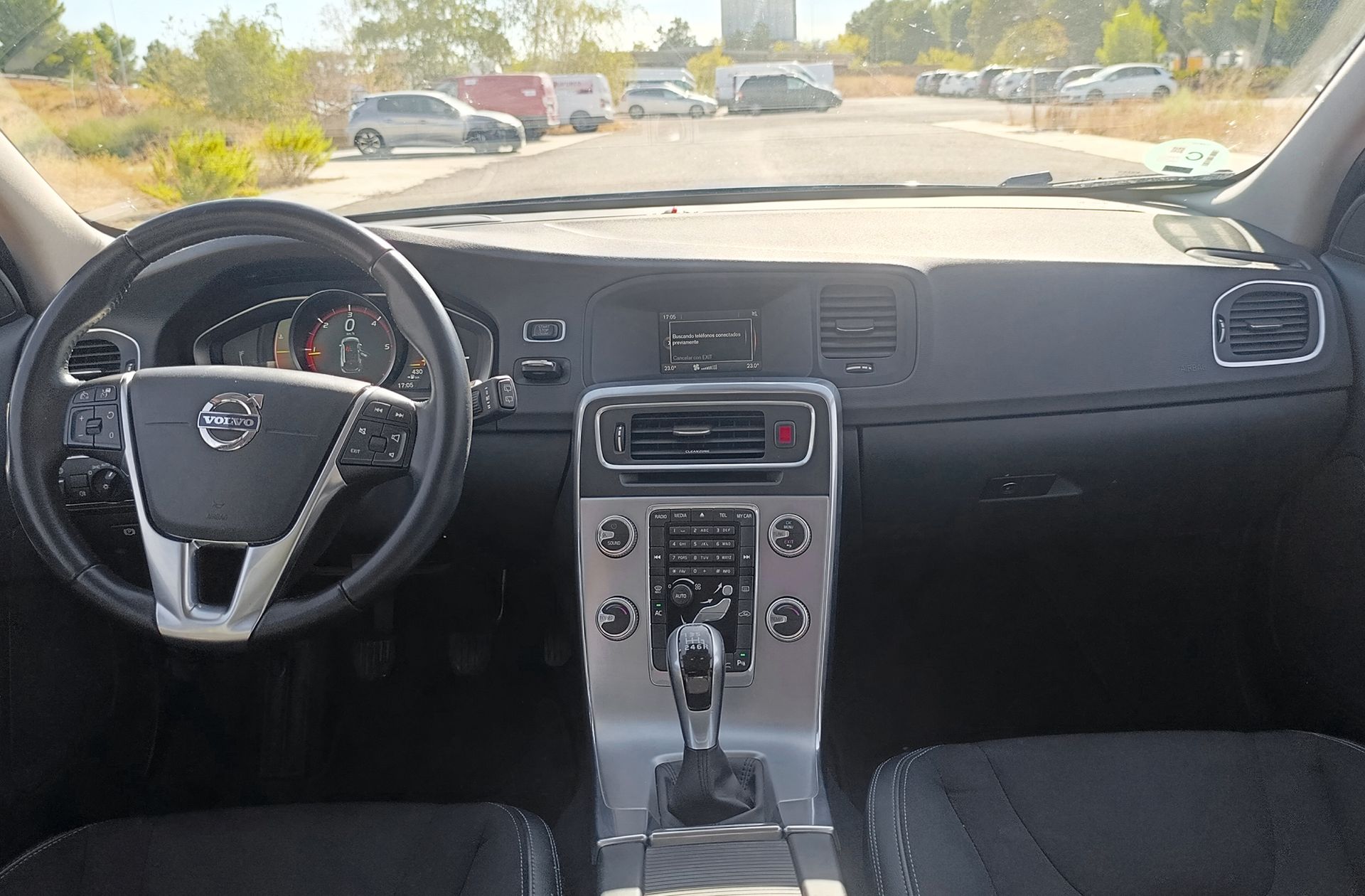 Volvo V60 D3 Momentum - foto 6