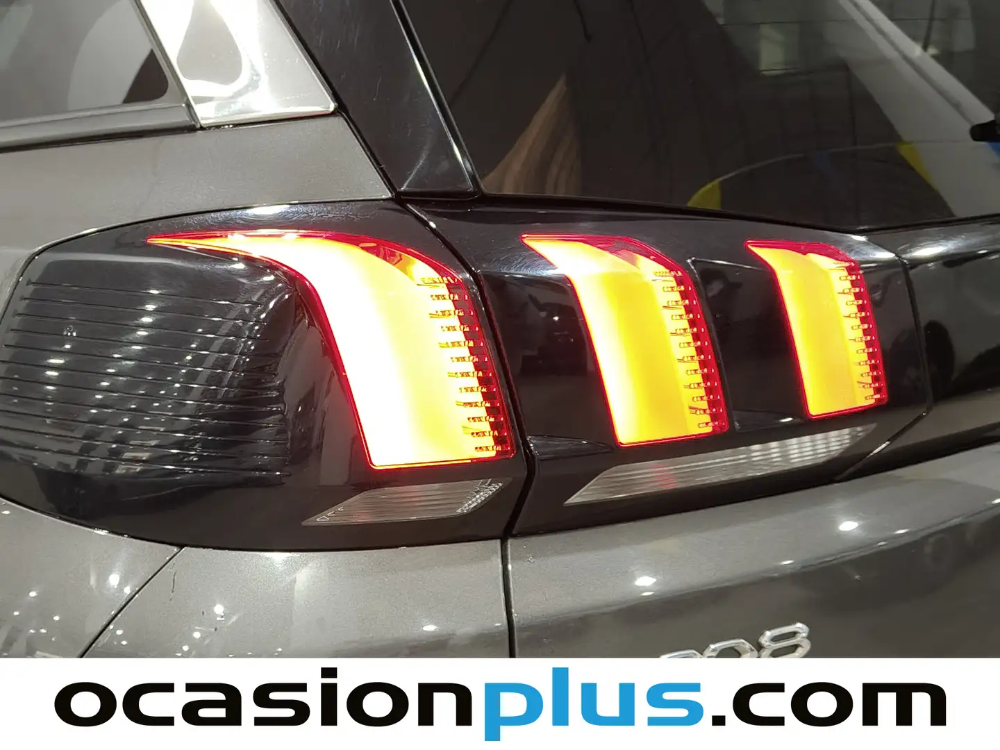 Foto Peugeot 5008 Peugeot 5008 PureTech 130 S&S Allure Pack EAT8 (130 CV) 7 Plazas