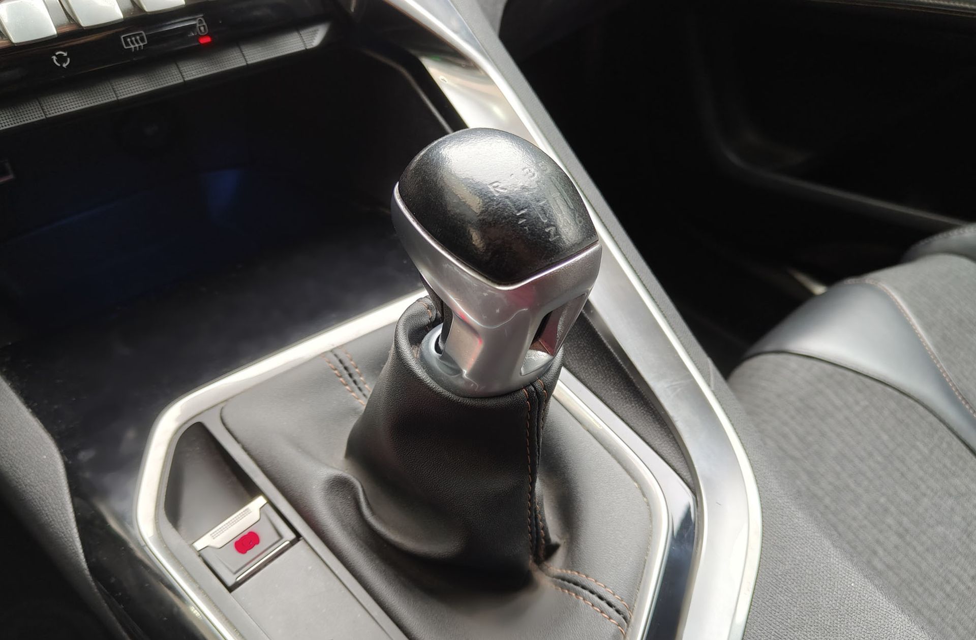 Peugeot 3008 BlueHDi 150 GT Line - foto 6