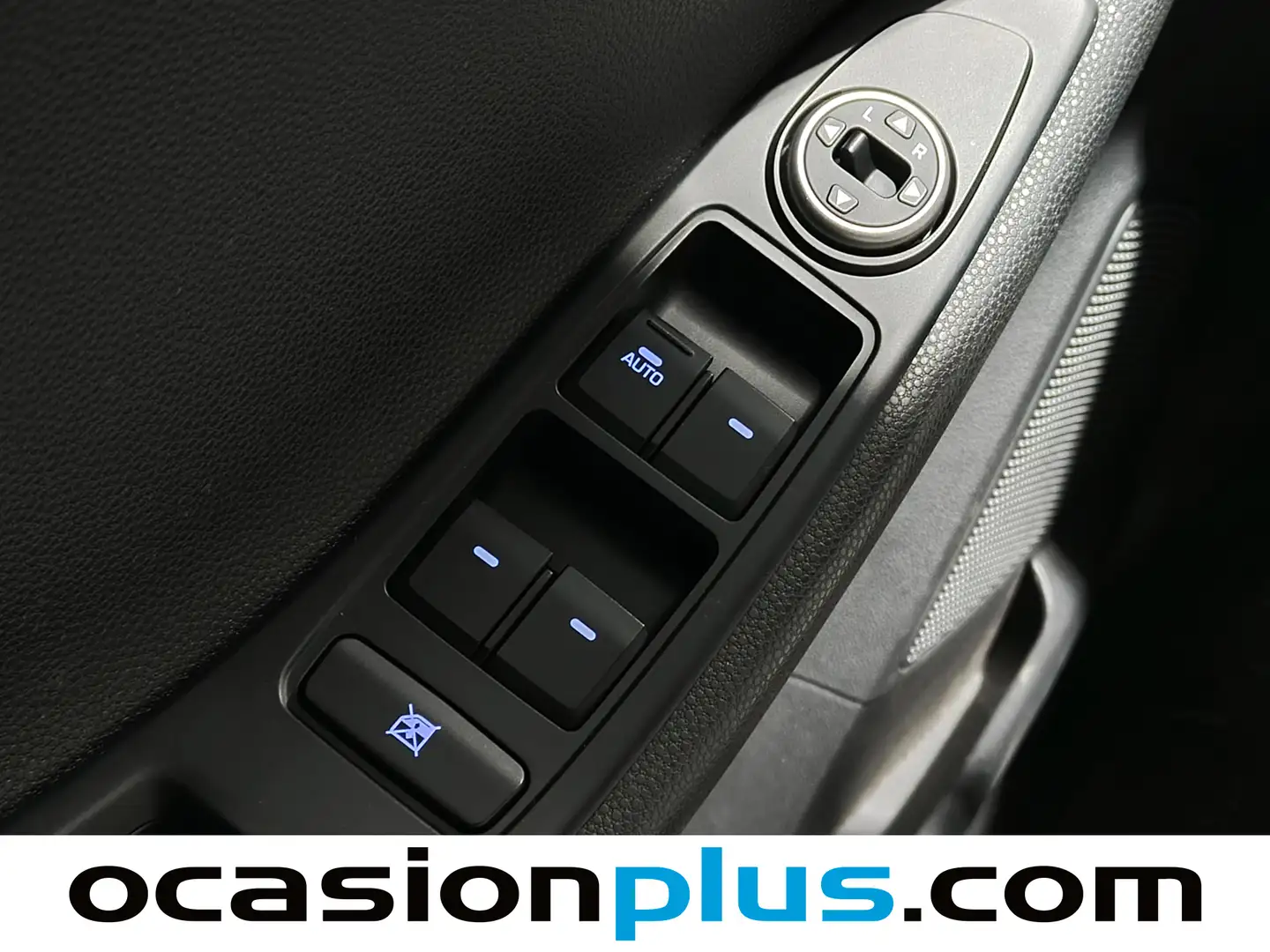 Foto Hyundai i20 Hyundai i20 1.2 MPI Link (84 CV)