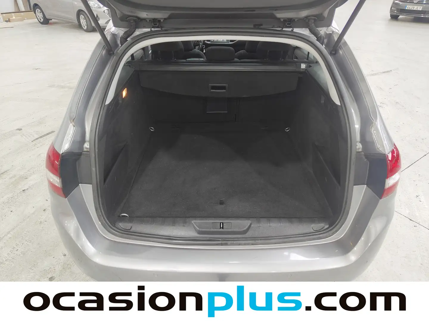 Foto Peugeot 308 Peugeot 308 SW BlueHDI 120 S&S Allure (120 CV)