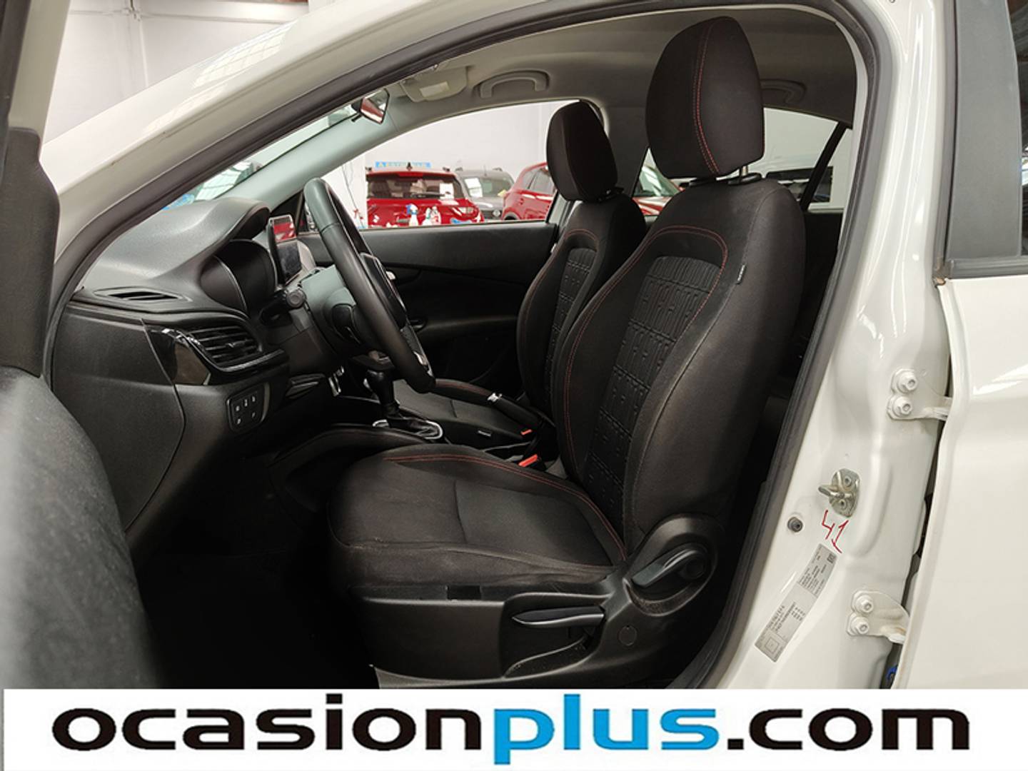 Foto Fiat Tipo Fiat Tipo 1.5 Hybrid Red DCT (130 CV)