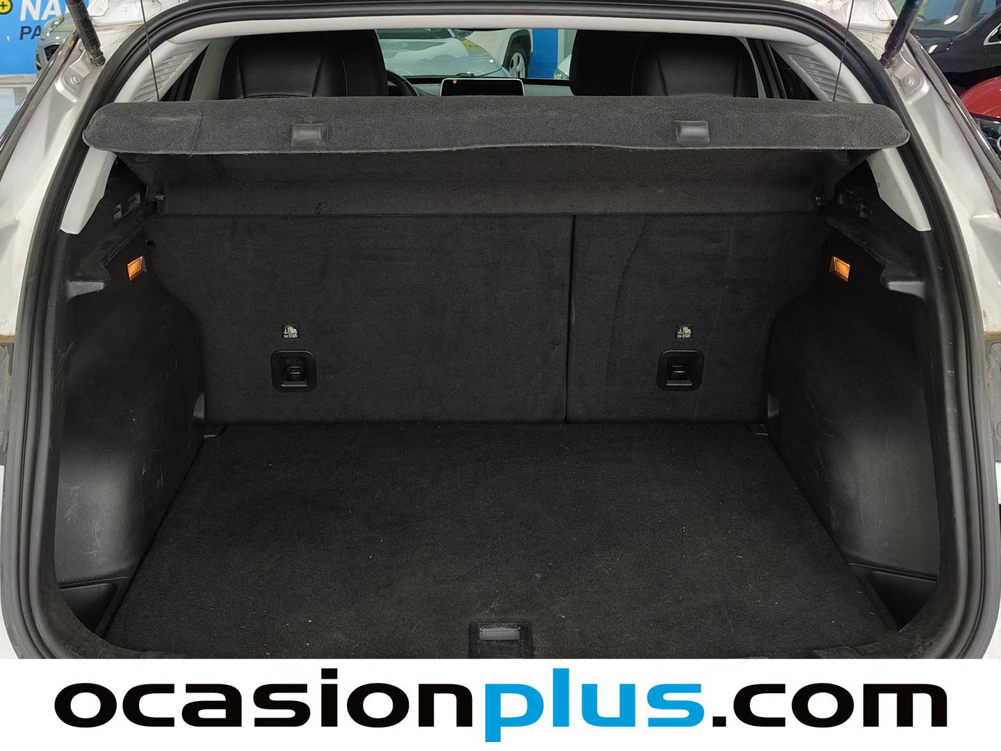 Fotos maletero Jeep Compass Jeep Compass 1.3 Gse Night Eagle FWD MT (130 CV)