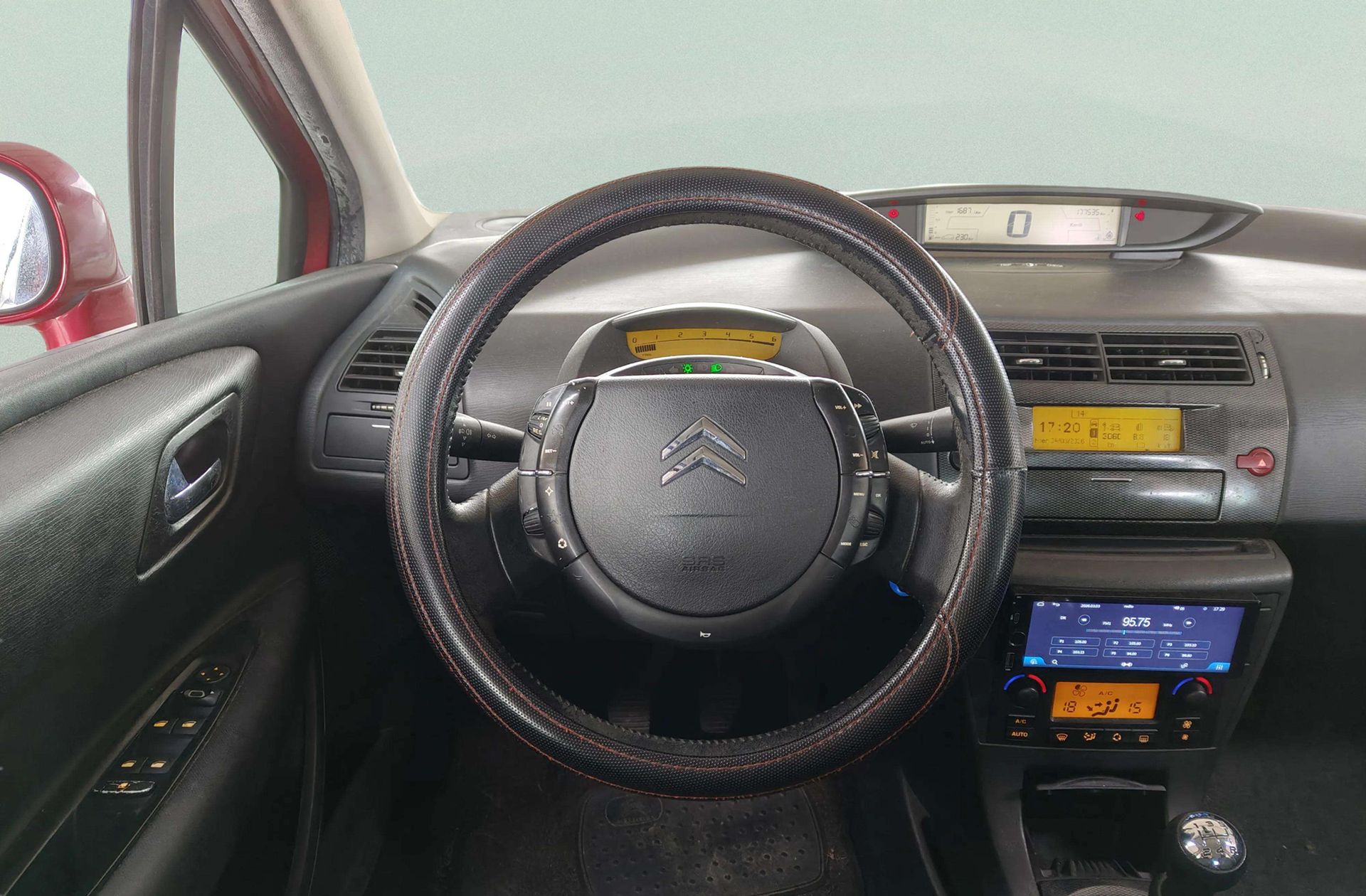Citroën C4 1.6 HDi VTR Plus - foto 18