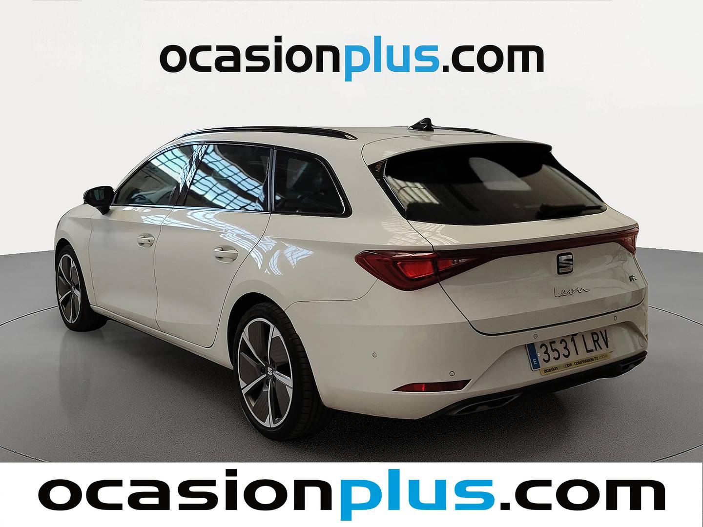 Foto trasera Seat León Seat León ST 1.5 TSI S&S FR Go L (150 CV) derecha