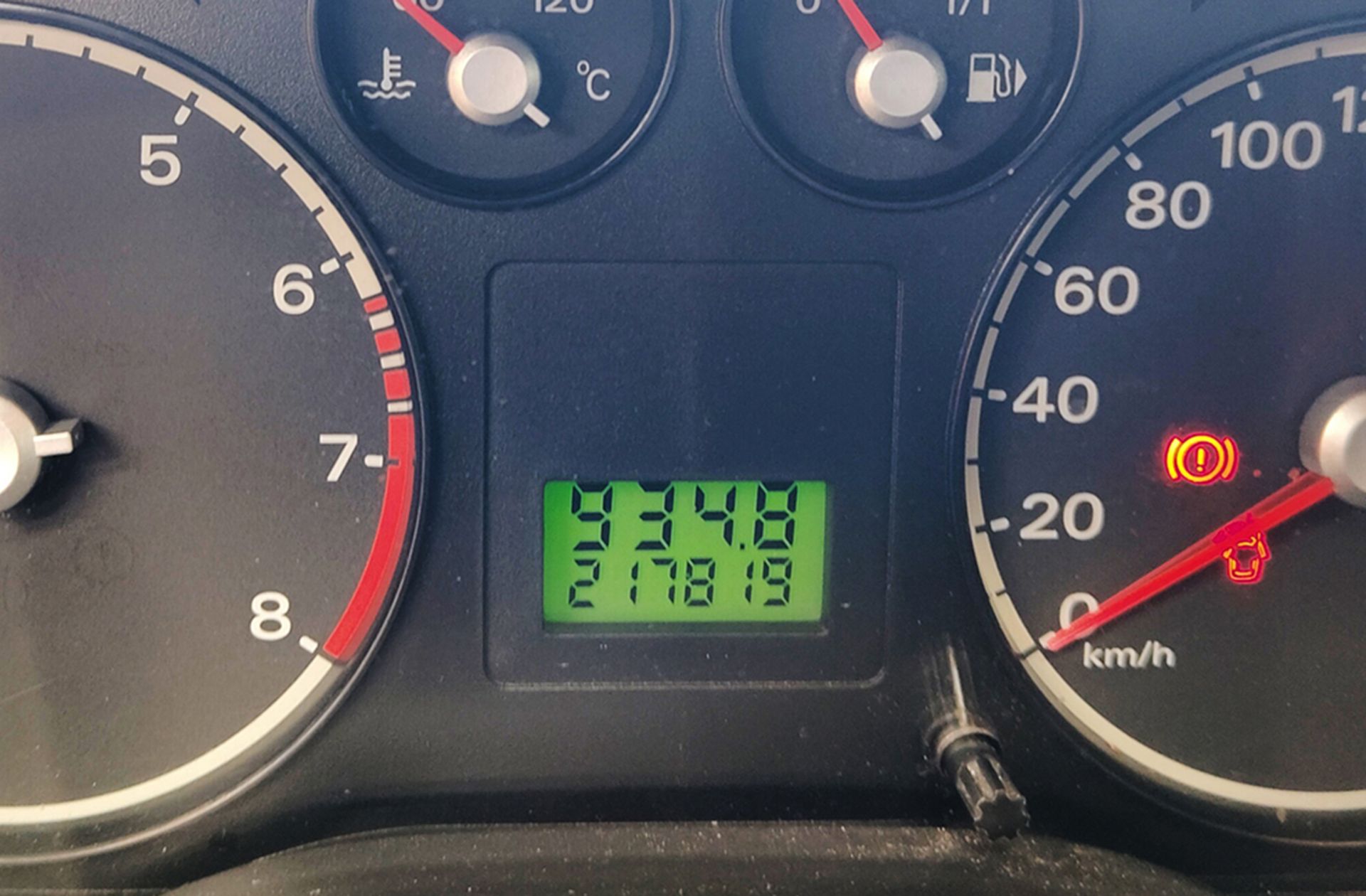 Ford Focus 1.6 Trend - foto 7