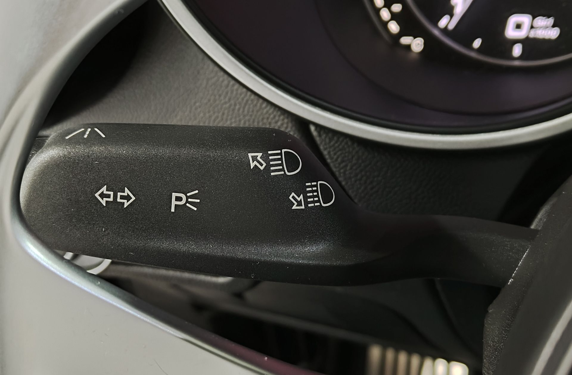 Alfa Romeo Stelvio 2.0 Gasolina Sprint+ Q4 - foto 22