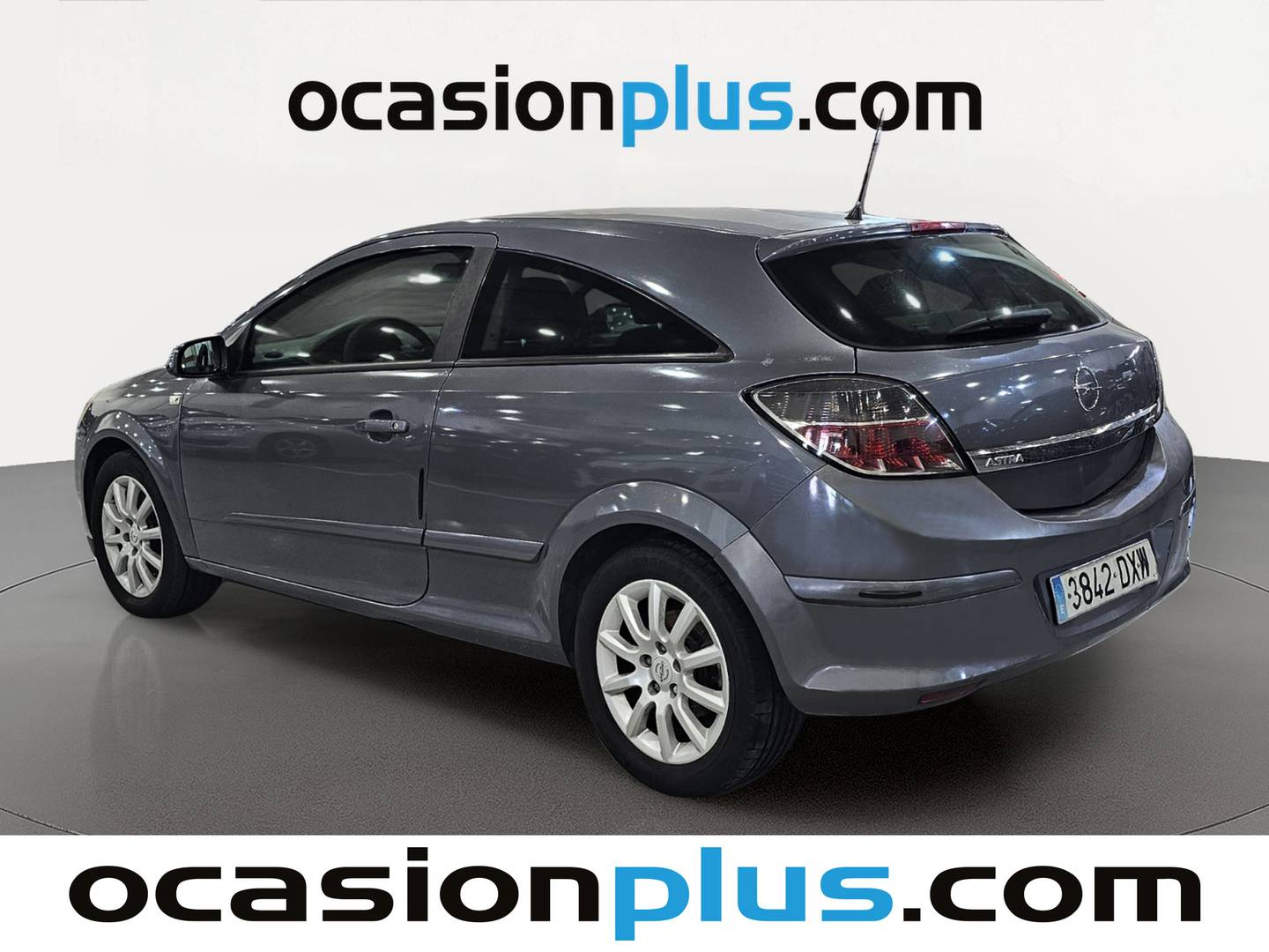Foto trasera Opel Astra Opel Astra 1.9 CDTI GTC Enjoy (120 CV) izquierda